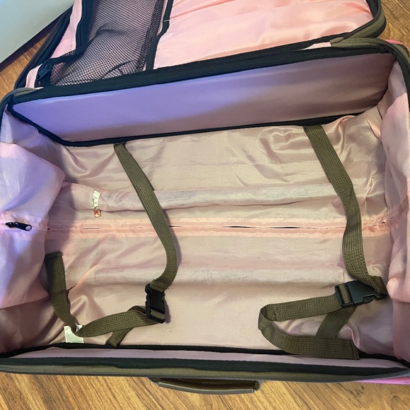 Vintage Roxy Rolling Suitcase - Picture 9 of 12